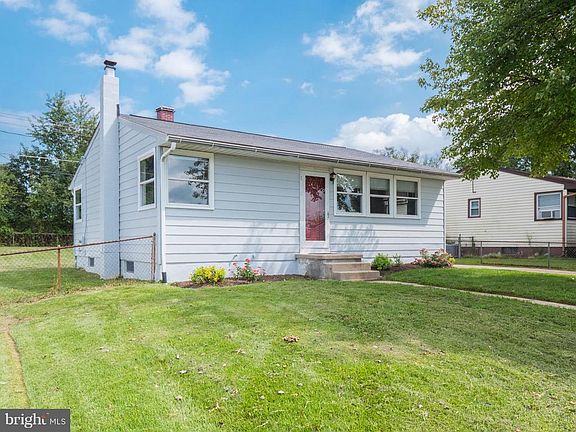 2nd image of 1623 Tieman Dr