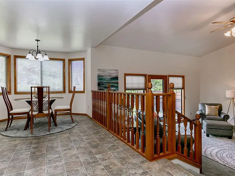 3177 E Stone Point Dr — Photo 5