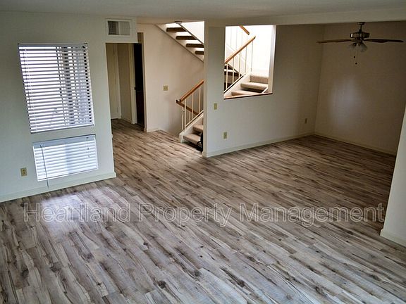 2nd image of 6708 Fashion Hills Blvd