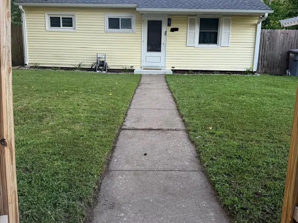 1419 Woodcrest Dr, Hampton, VA 23663