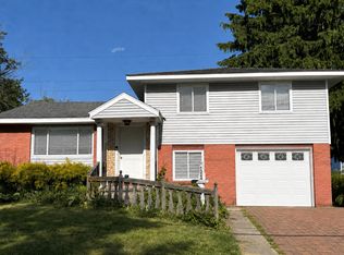 1324 Blairwood Ave, Dayton, OH 45417