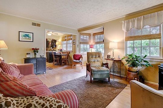 4th image of 528 Kenbrook Dr