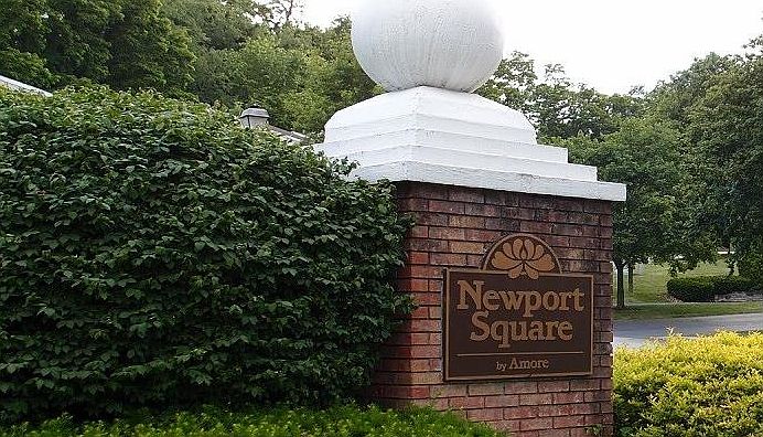 2nd image of 596 Newport Dr