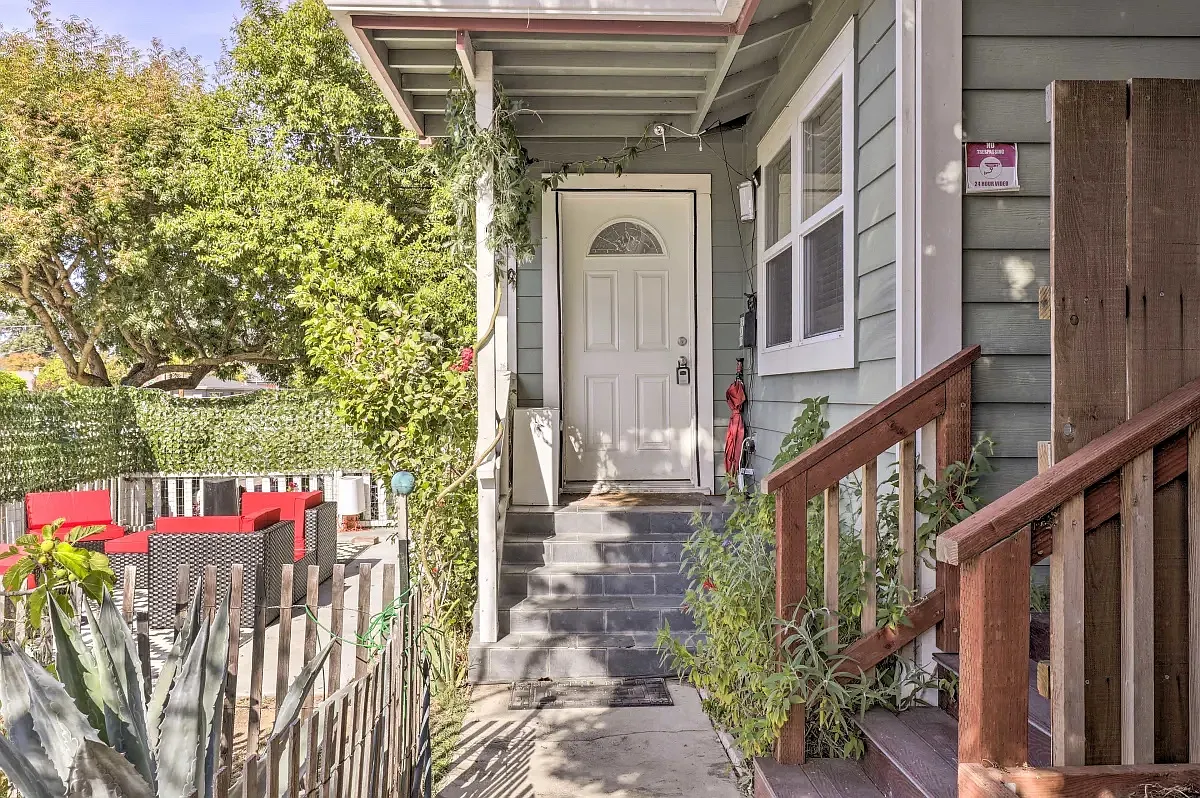 2 bed, 1400 sqft, $3,500 — Photo 1