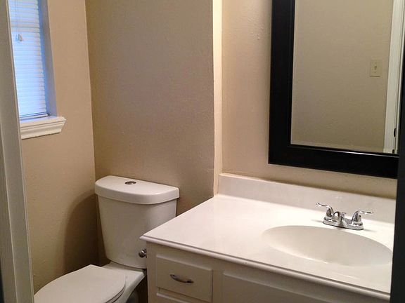 Half Bath near Bdrm 4