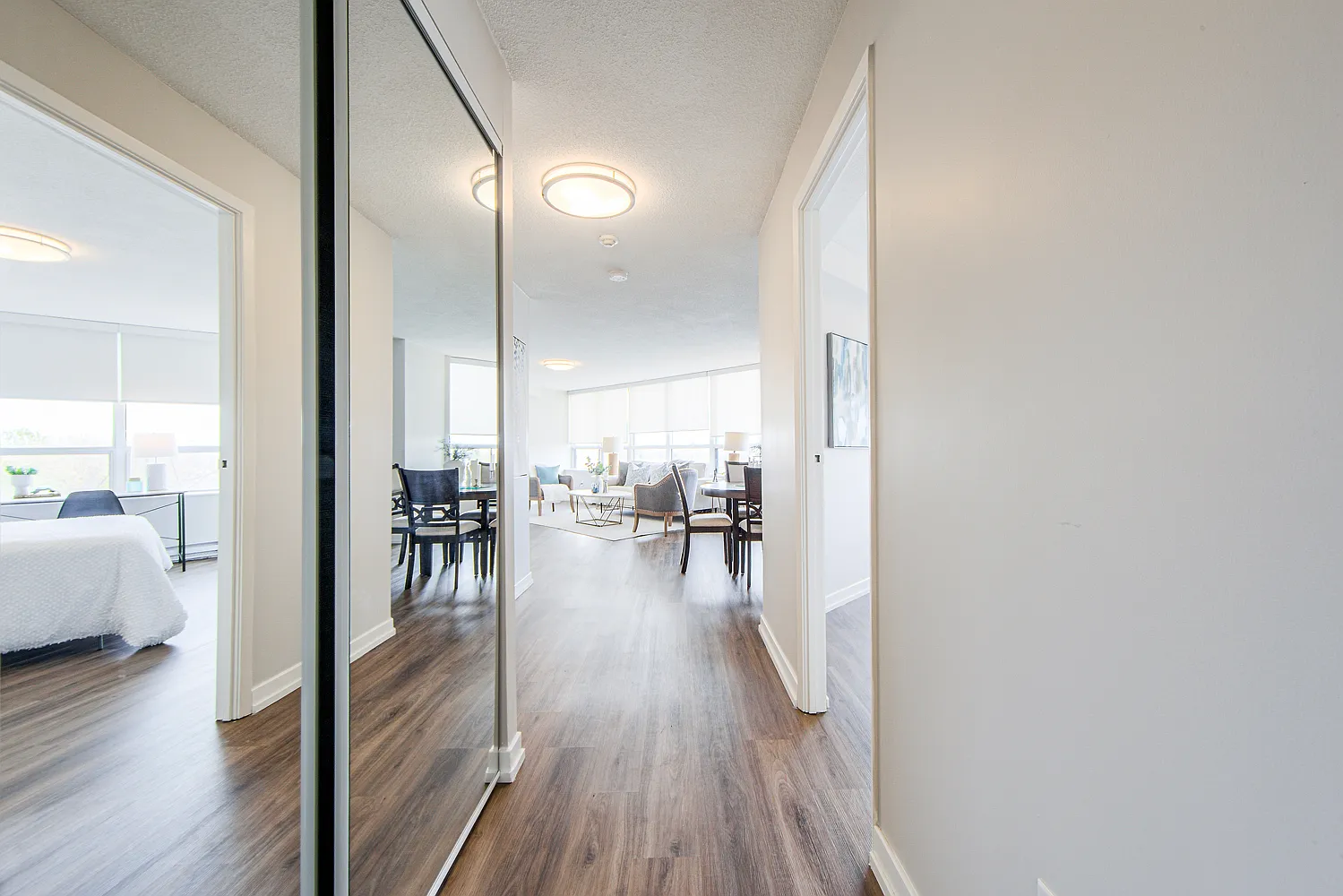 Parkway Village — Photo 1