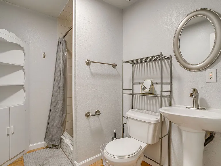 3256 Greene Ave #2028 — Photo 10