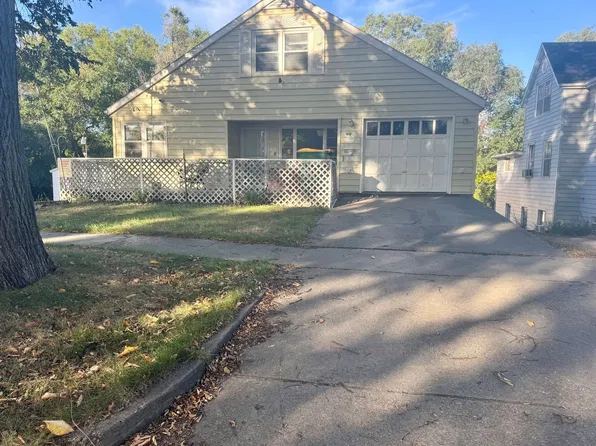 612 N 19th St, 612 N 19th St #1, Bismarck, ND 58501