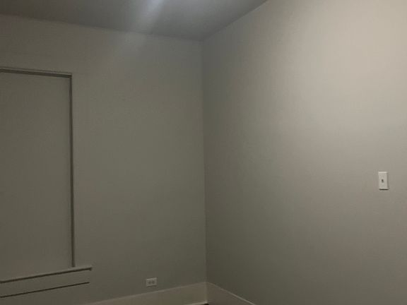5th image of 1128 Essex St