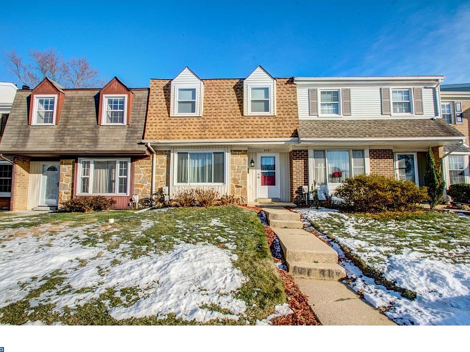 1st image of 3207 Ruby Dr
