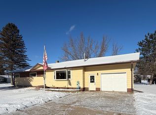 201 McKinley Ave, Niagara, WI 54151