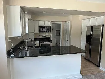 3 bed, 1409 sqft, $2,250 — Photo 3