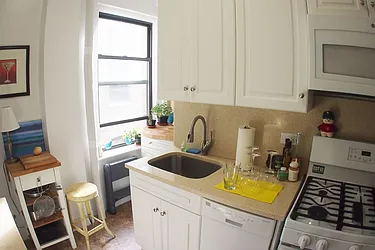 Rented by Rachel Realty