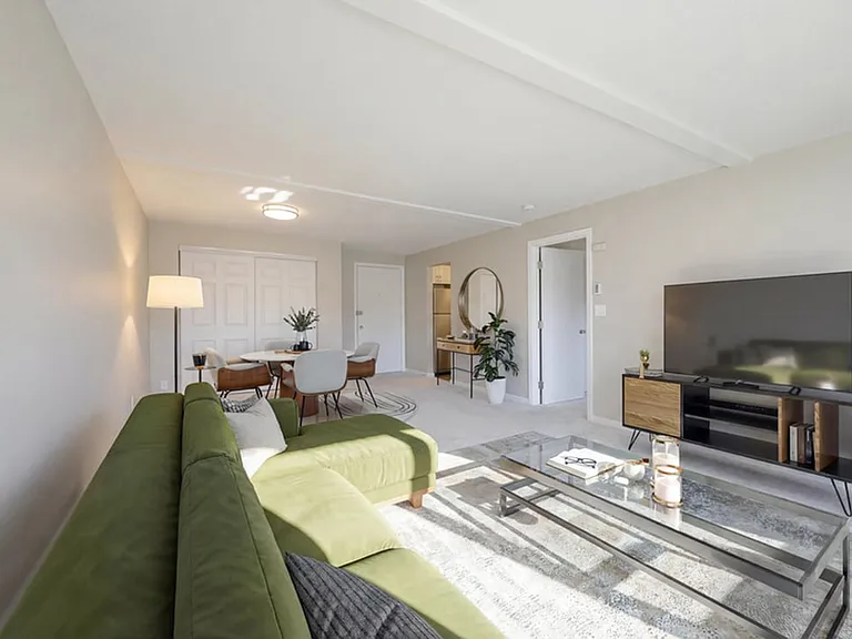Princeton Green Apartments — Photo 1