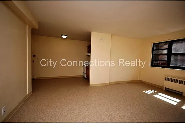 Rented by City Connections Realty | media 17