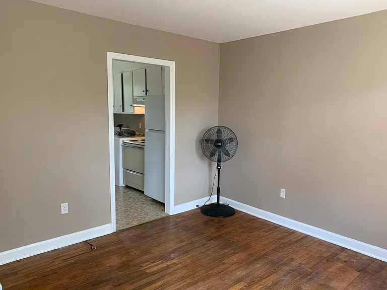 2122 Haven Cir #3 — Photo 4