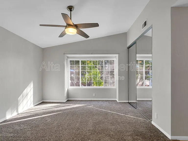 7960 Mission Vista Dr — Photo 31