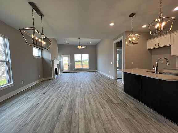 3rd image of 309 Booker Dr Lot 25