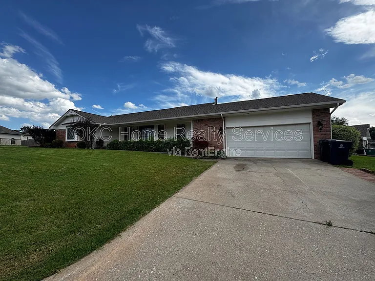 6300 Brookside Dr — Photo 2