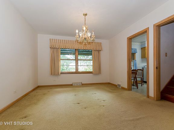 4th image of 12600 Fairview Ave
