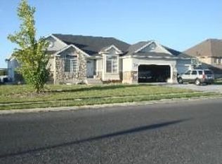 2384 W 2650 N, Clinton, UT 84015