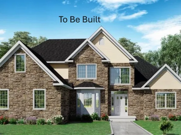 18 Autumn Ct, Avon, OH 44012