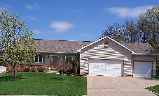 1st image of 2324 Evenson Dr