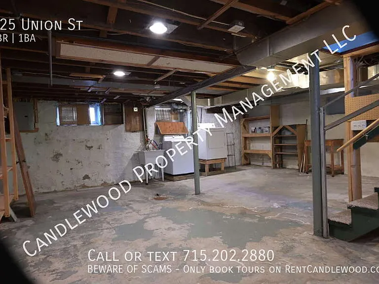 525 Union St — Photo 17