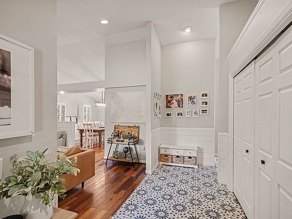 3rd image of 6112 Partridge Ln