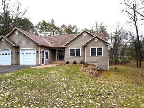 268 Pine Street, Newport City, VT 05855