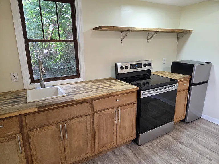 300 Old Mountain Rd — Photo 27