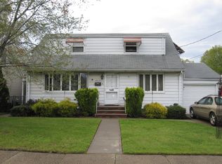 26-15 York St, Fair Lawn, NJ 07410