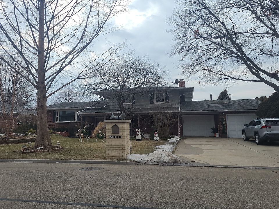 1st image of 2900 S Briarwood Dr E