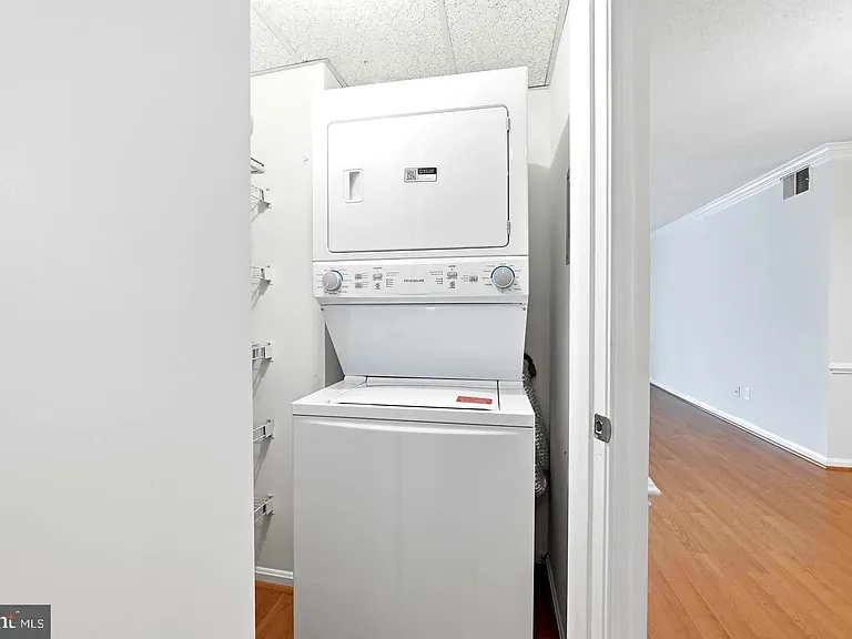 3101 Patrick Henry Dr #132 — Photo 10
