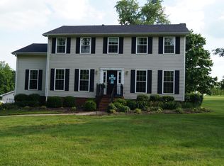 711 McGee Rd, Versailles, KY 40383