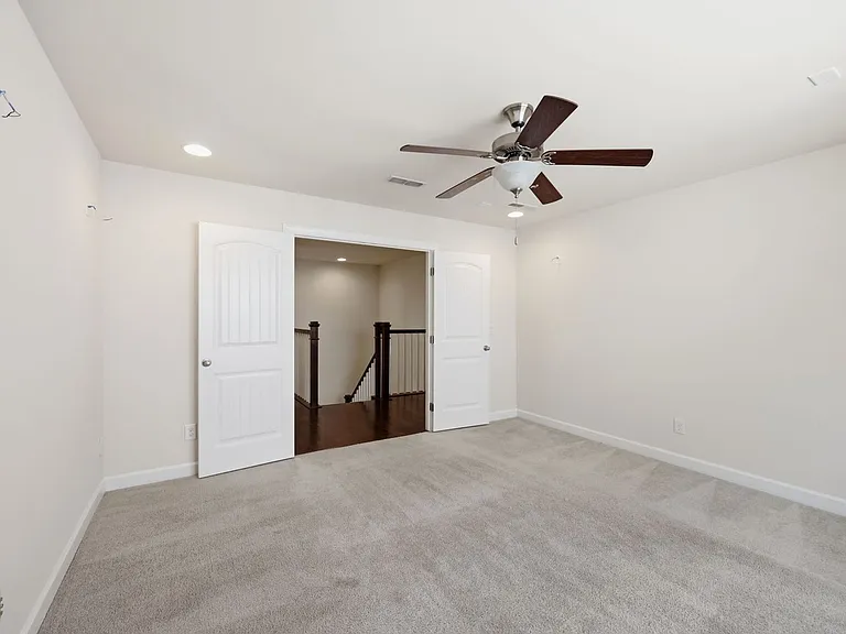 304 Atwood Dr — Photo 16