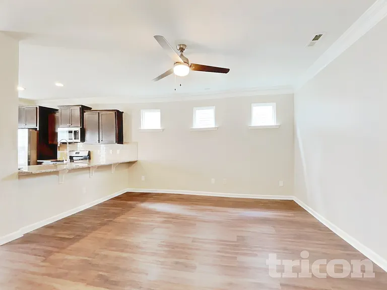 28 Ashview Dr — Photo 2