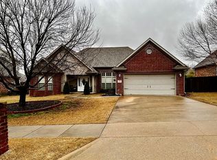3702 SW Greyhawk Dr, Bentonville, AR 72713