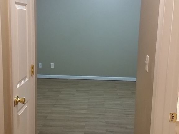 4th image of 2516 Gelsinger Ave