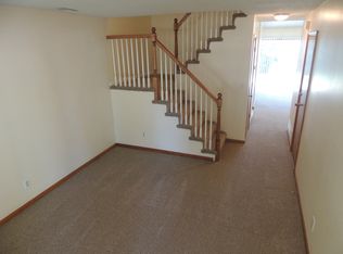 1442 Brighton Cir, Lawrence, KS 66049