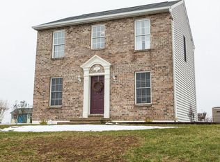 1378 Memory Ln, Chambersburg, PA 17201