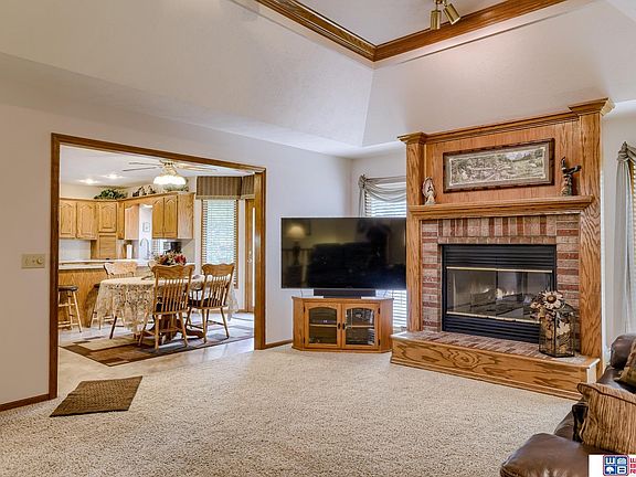 5th image of 6027 S 156th Avenue Cir