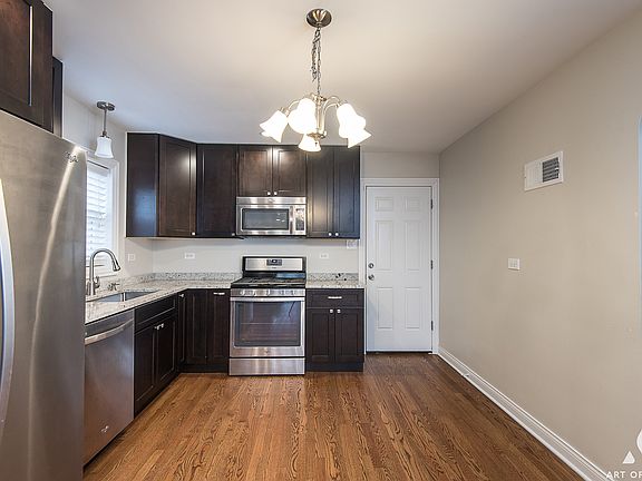 4th image of 5926 S Keeler Ave #1