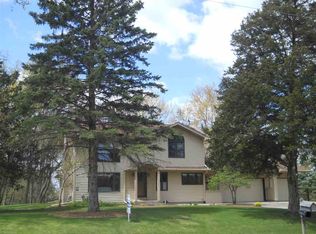 14136 Pleasant Valley Rd, South Beloit, IL 61080