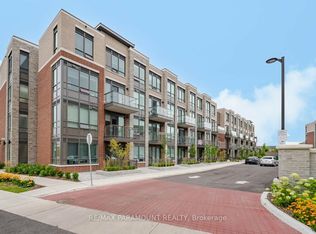 85 Attmar Dr #330, Brampton, ON L6P 2R4