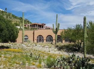 7825 E Calle De La Escarpa, Tucson, AZ 85750