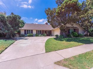 2816 N Shady Glen Ln, Orange, CA 92867