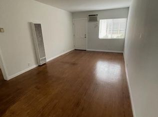 11430 Cumpston St, North Hollywood, CA 91601