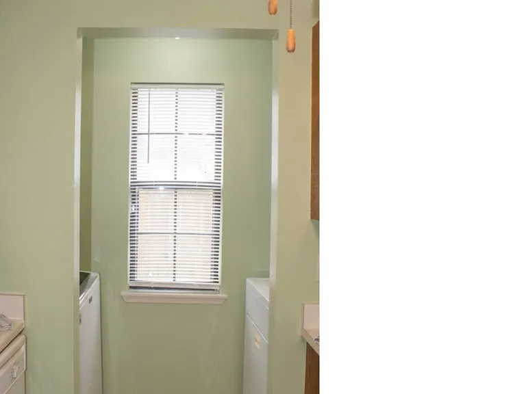 2404 Fieldstone Dr — Photo 7