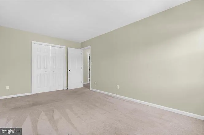 1268 Delbert Ave — Photo 30